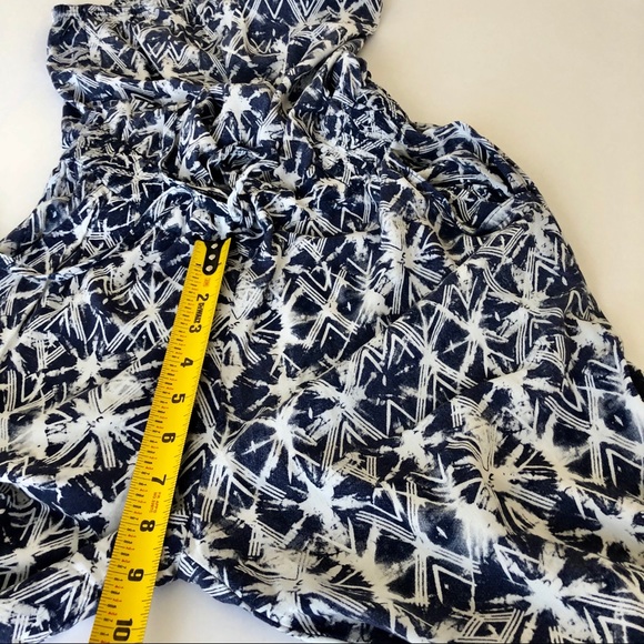 Mudd strapless printed blue and white casual jumpsuit small - Picture 3 of 13